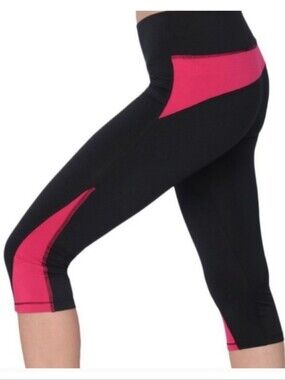 W Sport Cropped Athletic Leggings / Workout Capris - Black & Bright Pink - Small